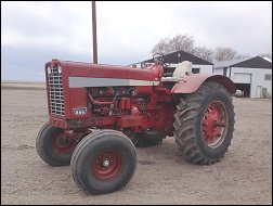 IHC 856 Wheatland