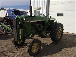 John Deere 1010