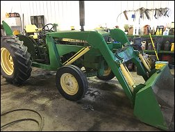 John Deere 1010