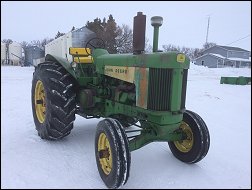 John Deere 730 Pup