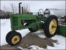 Model B John Deere