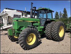 John Deere 4650