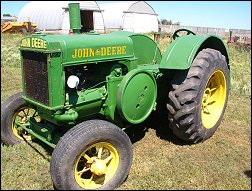 John Deere ModelD