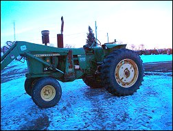  John Deere Model 4000