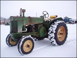 John Deere 630 Standard