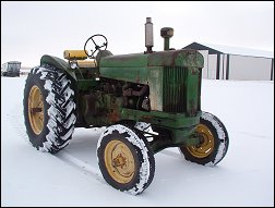 John Deere 630 Standard