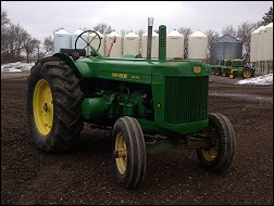 John Deere Model R