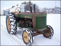 John Deere R